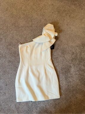 DO+BE One-Shoulder Cream Ruffle Mini Dress